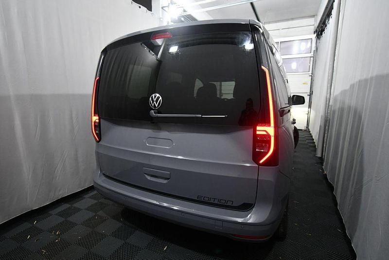 Neu VW Caddy Life 122 PS (89 kW) 2025 Grau Van / Kleinbus