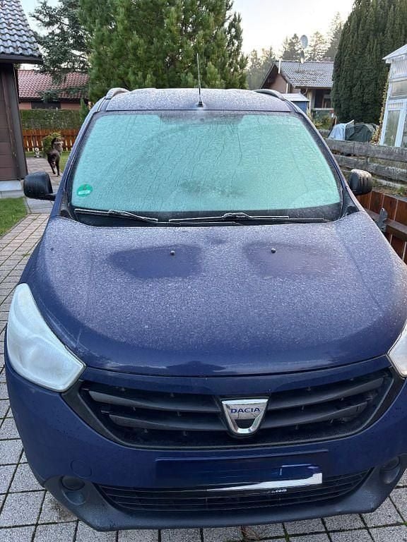 Blau Gebraucht 2013 Dacia Lodgy Van / Kleinbus | 3.299 € (Superpreis) - Bild 1/1