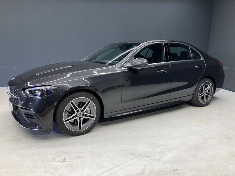 Metalliclack graphitgrau Gebraucht 2024 Mercedes C300 AMG Limousine | 51.750 € (Teuer) - Bild 1/4