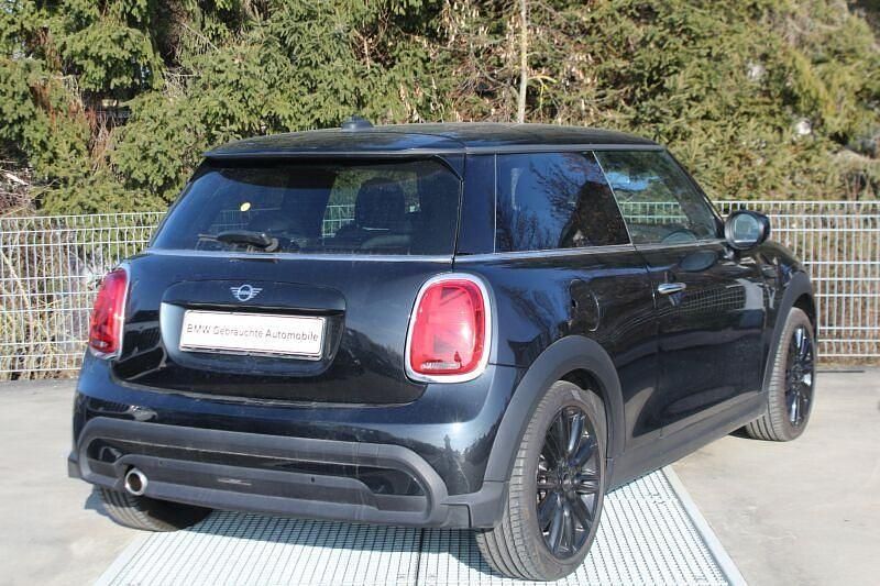 Gebraucht Mini Cooper 136 PS (100 kW) 2024 Schwarz Kleinwagen