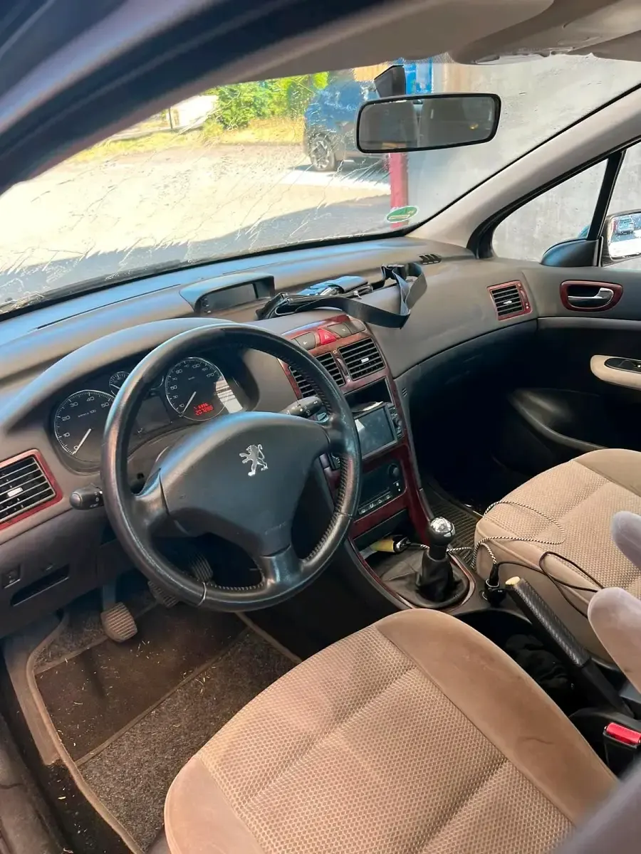 Gebraucht Peugeot 307 109 PS (80 kW) 2007 Grau Kleinwagen
