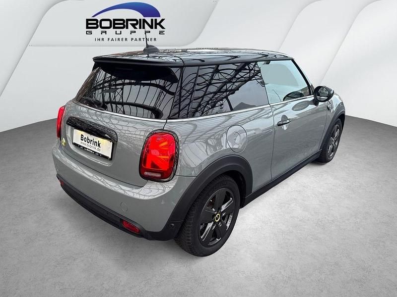 Gebraucht Mini Cooper SE Essential 135 kW (184 PS) 2022 Grau Kleinwagen