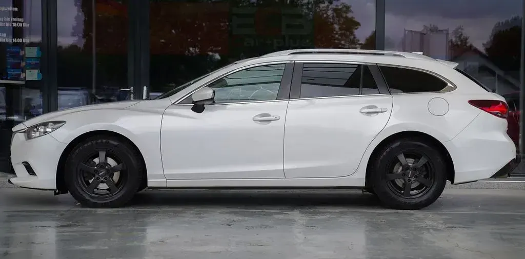 Używany Mazda 6 Center-Line 150 KM (110 kW) 2013 Biały Kombi