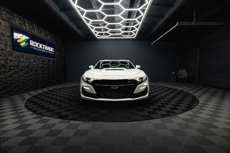 Gebraucht Chevrolet Camaro SS 461 PS (339 kW) 2019 Weiß Coupé