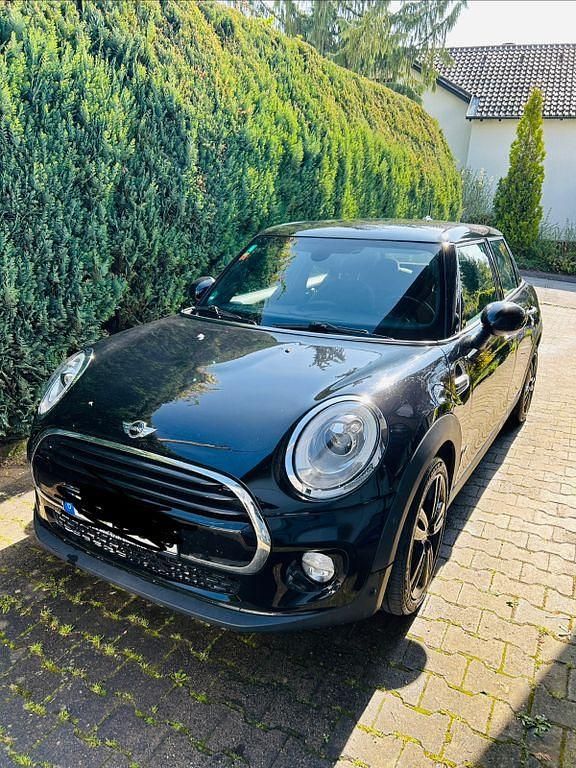 Gebraucht Mini Cooper Pepper 136 PS (100 kW) 2015 Schwarz Kleinwagen