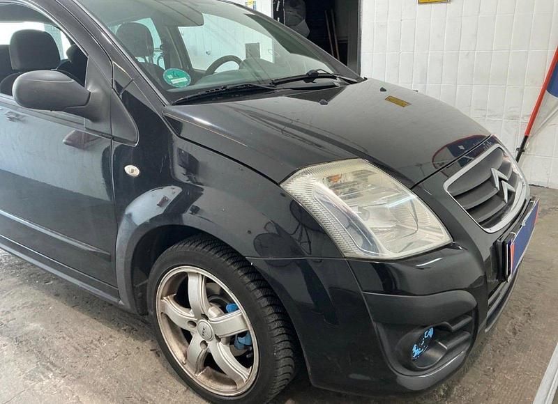 Gebraucht Citroën C2 60 PS (44 kW) 2009 Schwarz Kleinwagen