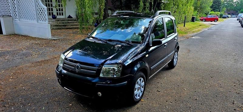 Schwarz Gebraucht 2004 Fiat Panda Kleinwagen | 1.459 € (Fairer Preis) - Bild 1/4