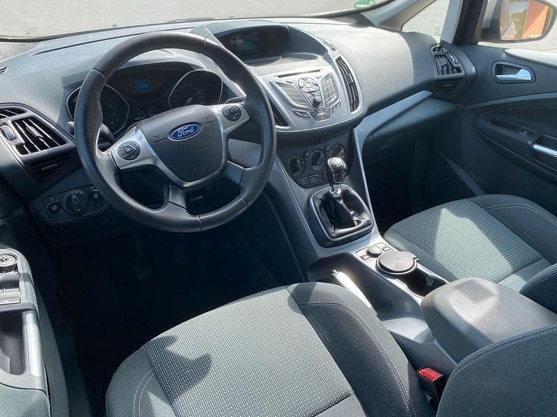 Second-hand Ford C-MAX SYNC Edition 101 CP (74 kW) 2013 Argintiu Monovolum