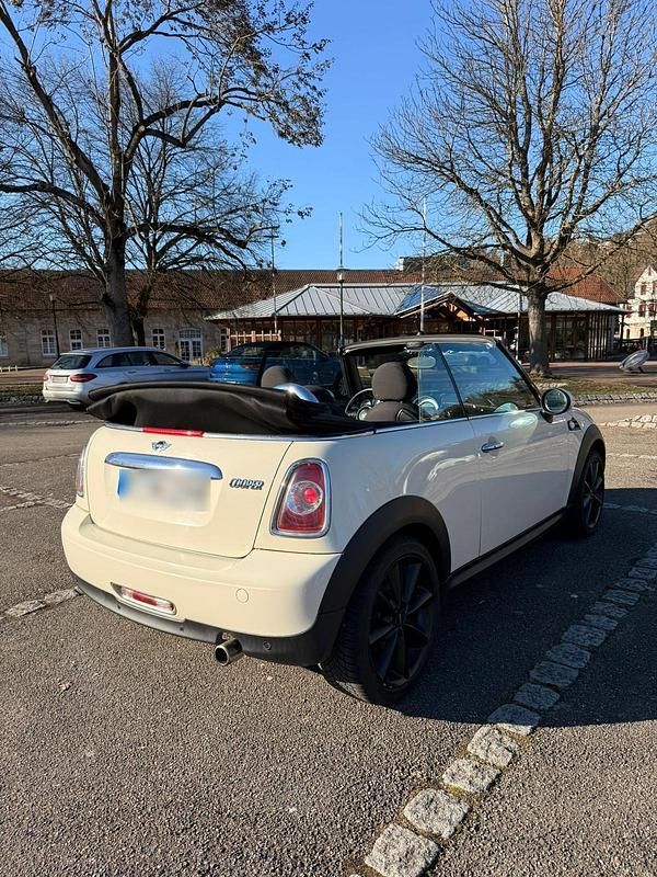 Gebraucht Mini Cooper Cabriolet Chili 122 PS (89 kW) 2014 Beige Cabrio