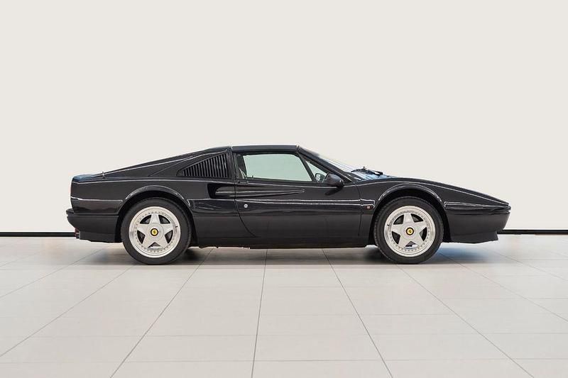 Gebraucht Ferrari 328 271 PS (199 kW) 1989 Schwarz
