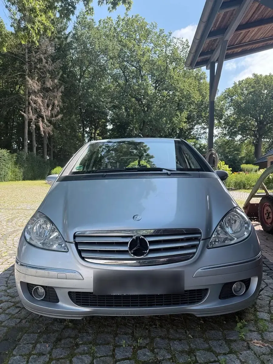 Gebraucht Mercedes A150 95 PS (69 kW) 2005 Silber Kleinwagen