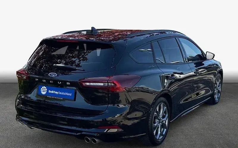 Gebraucht Ford Focus ST-Line X 155 PS (114 kW) 2025 Schwarz Kombi