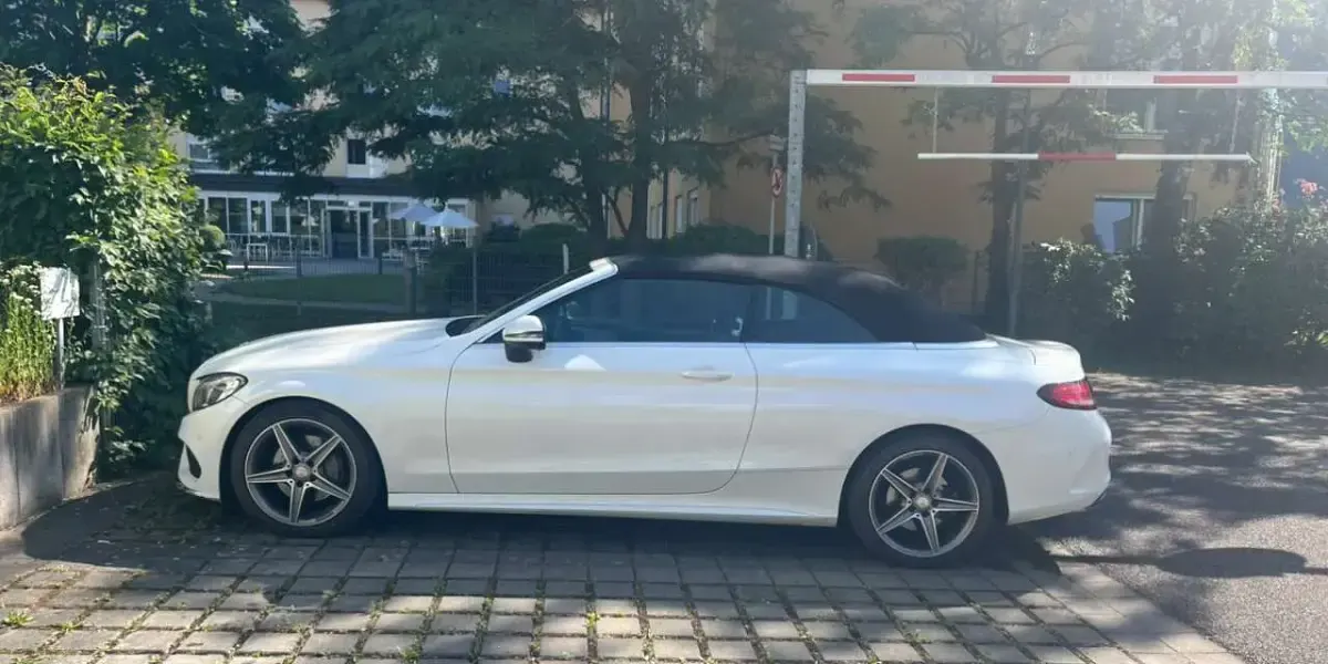 Gebraucht Mercedes C220 194 PS (142 kW) 2018 Cabrio