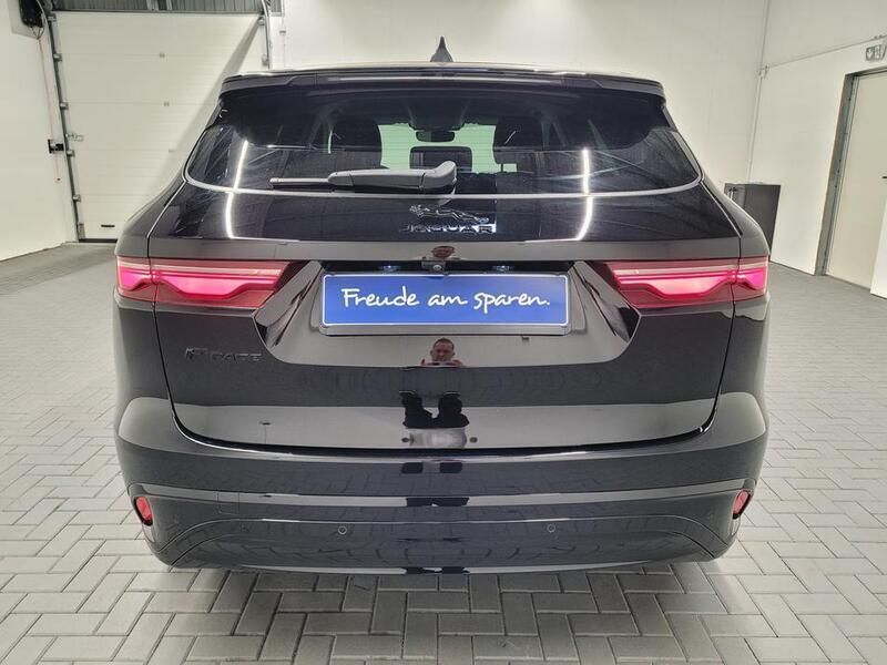 Gebraucht Jaguar F-Pace 204 PS (150 kW) 2021 Schwarz (narvikschwarzmet.) SUV