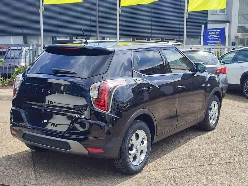 Neu Ssangyong (KGM) Tivoli 163 PS (119 kW) 2025 Schwarz SUV