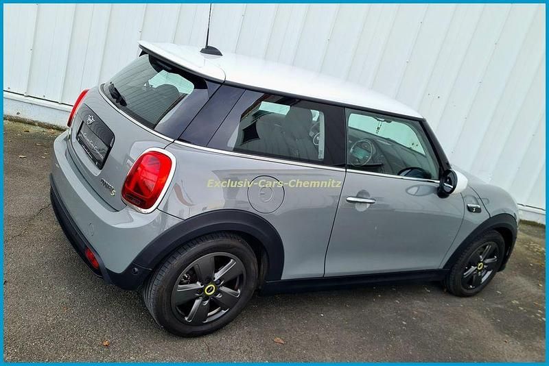 Gebraucht Mini Cooper SE Sport 135 kW (184 PS) 2022 Grau Kleinwagen