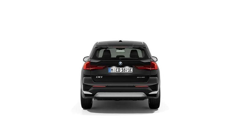 Neu BMW iX1 150 kW (204 PS) 2025 Schwarz SUV