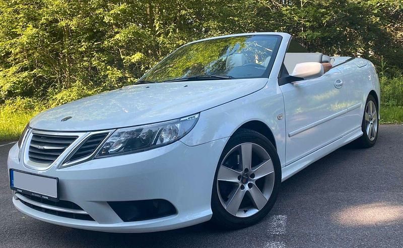 Weiß Gebraucht 2008 Saab 9-3 Cabriolet Vector Cabrio | 14.500 € - Bild 1/4