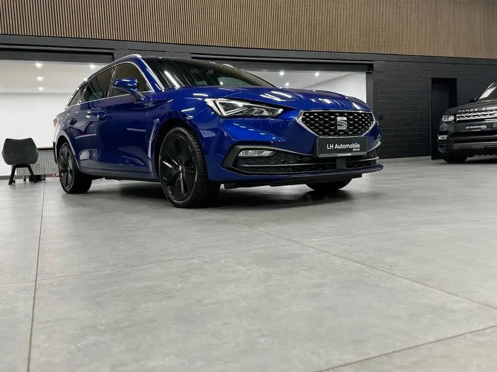 Gebraucht Seat Leon XCELLENCE 150 PS (110 kW) 2021 Blau Limousine