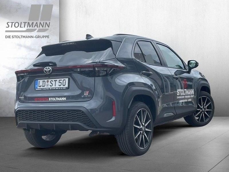 Gebraucht Toyota Yaris Cross Sport 131 PS (96 kW) 2025 Grau SUV