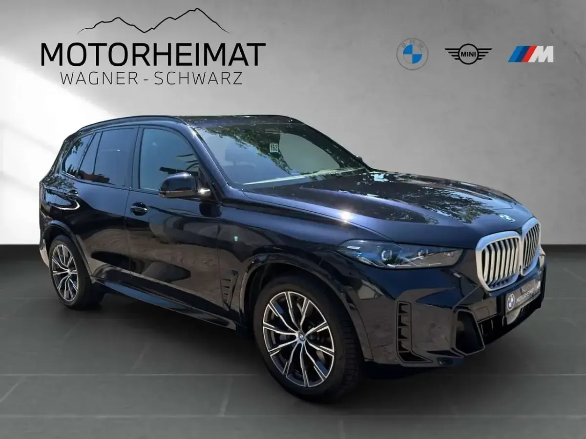 Gebraucht BMW X5 M Sport 489 PS (359 kW) 2025 Carbonschwarz SUV