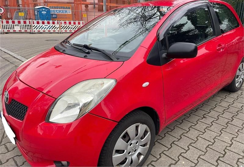 Gebraucht Toyota Yaris 87 PS (63 kW) 2007 Rot Kleinwagen
