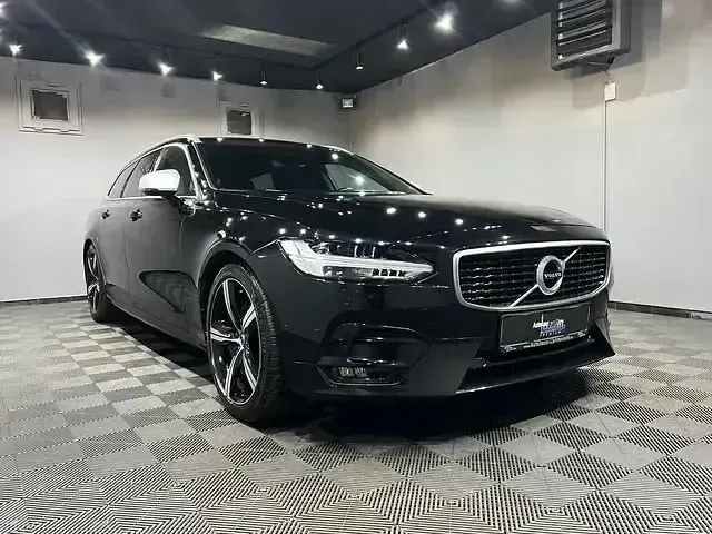 Gebraucht Volvo V90 190 PS (139 kW) 2019 Schwarz Kombi