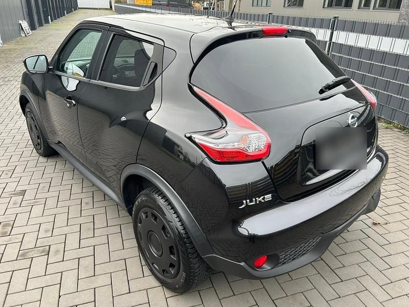 Gebraucht Nissan Juke Acenta 116 PS (85 kW) 2017 Schwarz SUV