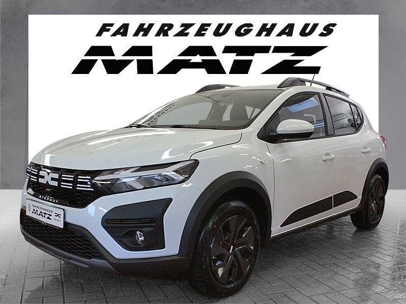 Weiß Neu 2025 Dacia Sandero Expression Kleinwagen | 19.975 € (Fairer Preis) - Bild 1/4