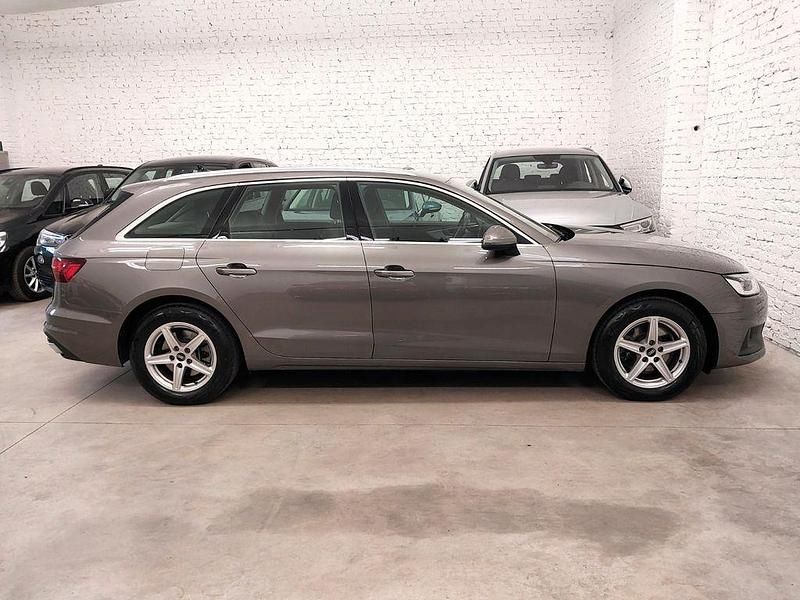 Gebraucht Audi A4 Business 136 PS (100 kW) 2021 Terragrau Kombi