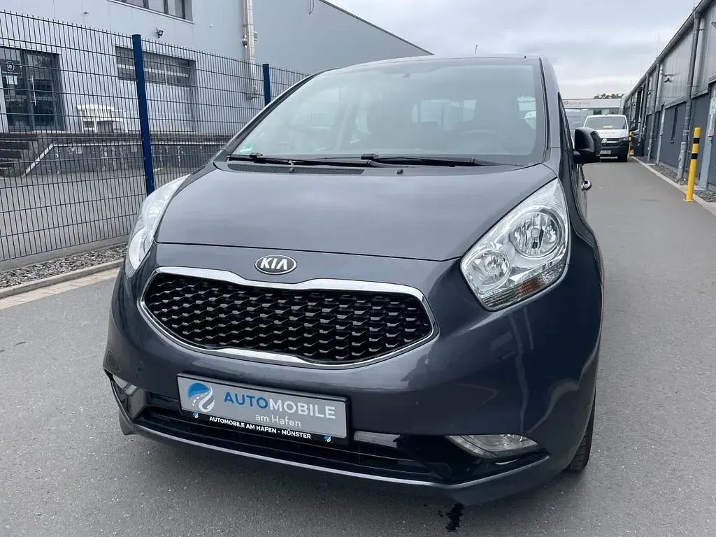 Gebraucht Kia Venga 135 PS (99 kW) 2015 Grau Kleinwagen
