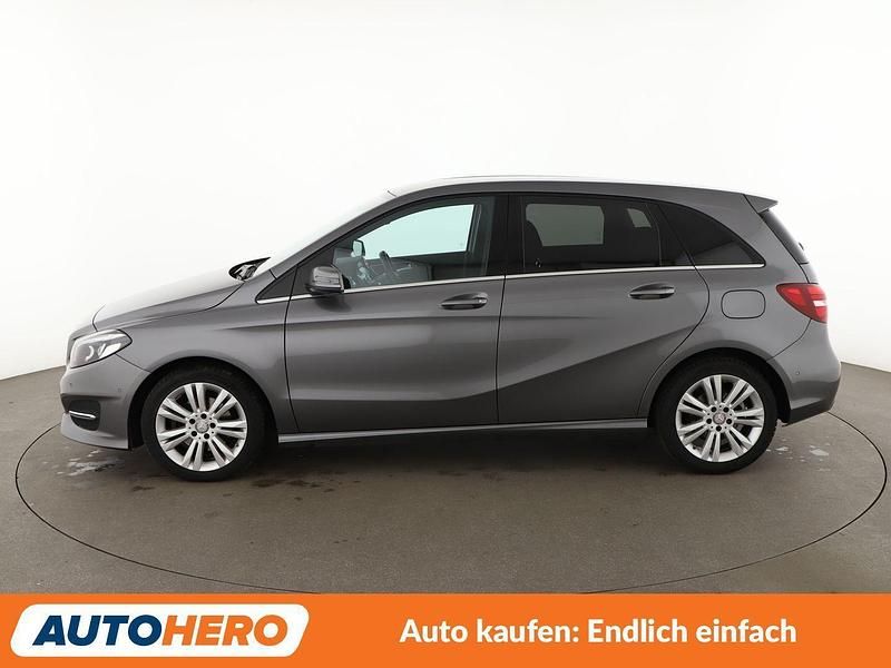 Gebraucht Mercedes B200 Urban 136 PS (100 kW) 2016 Grau Van / Kleinbus