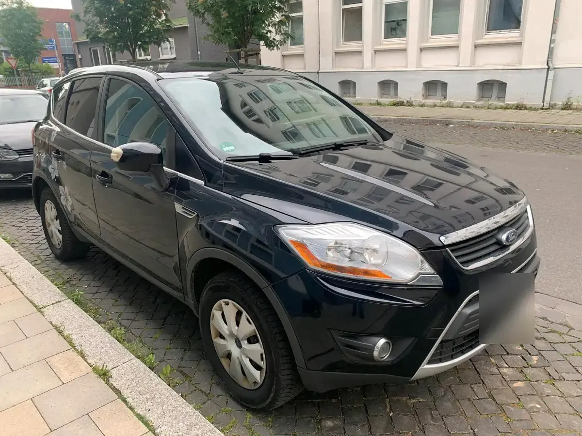 Używany Ford Kuga 200 KM (147 kW) 2009 Czarny SUV