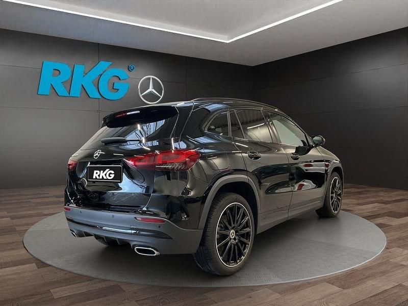 Gebraucht Mercedes GLA250 AMG 218 PS (160 kW) 2022 Schwarz SUV