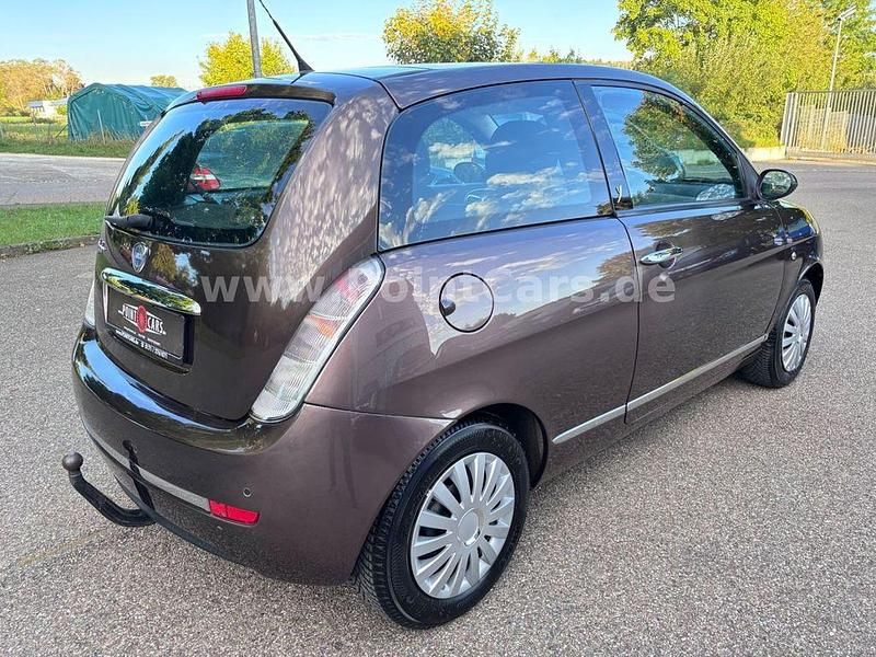 Gebraucht Lancia Ypsilon 77 PS (56 kW) 2009 Braun Kleinwagen