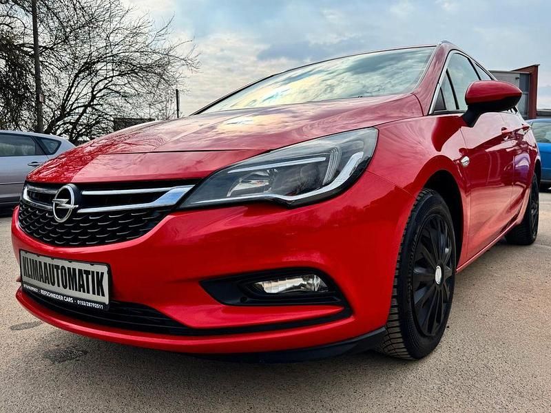 Gebraucht Opel Astra Dynamic 160 PS (117 kW) 2017 Rot Kombi