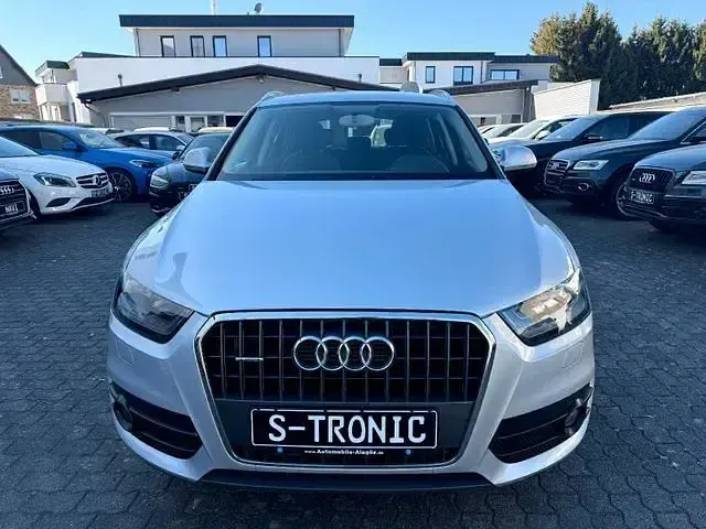 Gebraucht Audi Q3 Ambiente 177 PS (130 kW) 2011 Silber SUV