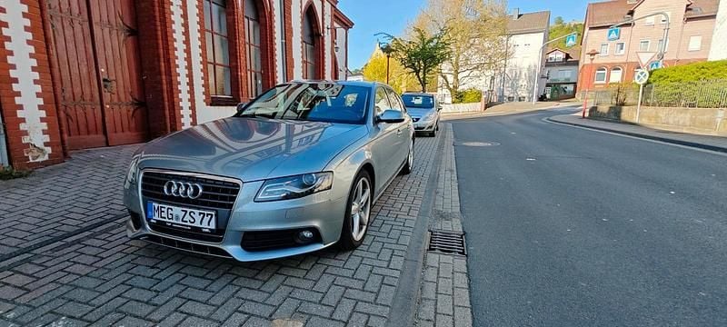 Gebraucht Audi A4 190 PS (139 kW) 2010 Grau Kombi