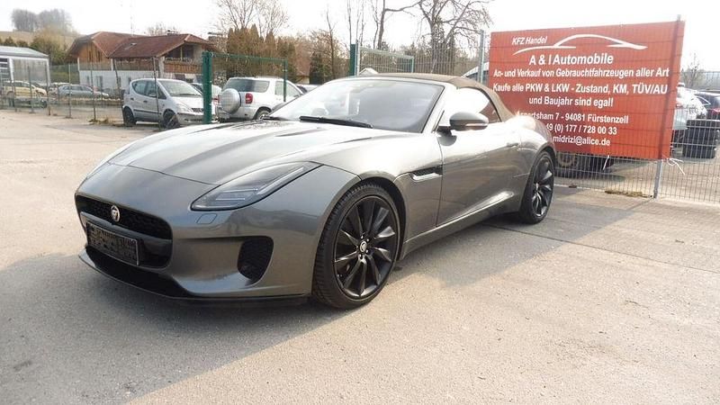 Gebraucht Jaguar F-Type 300 PS (220 kW) 2018 Grau Cabrio