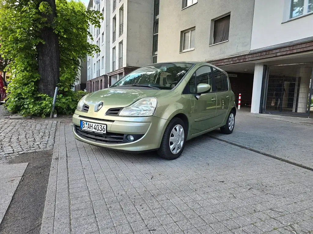 Gebraucht Renault Modus 111 PS (81 kW) 2008 Van / Kleinbus