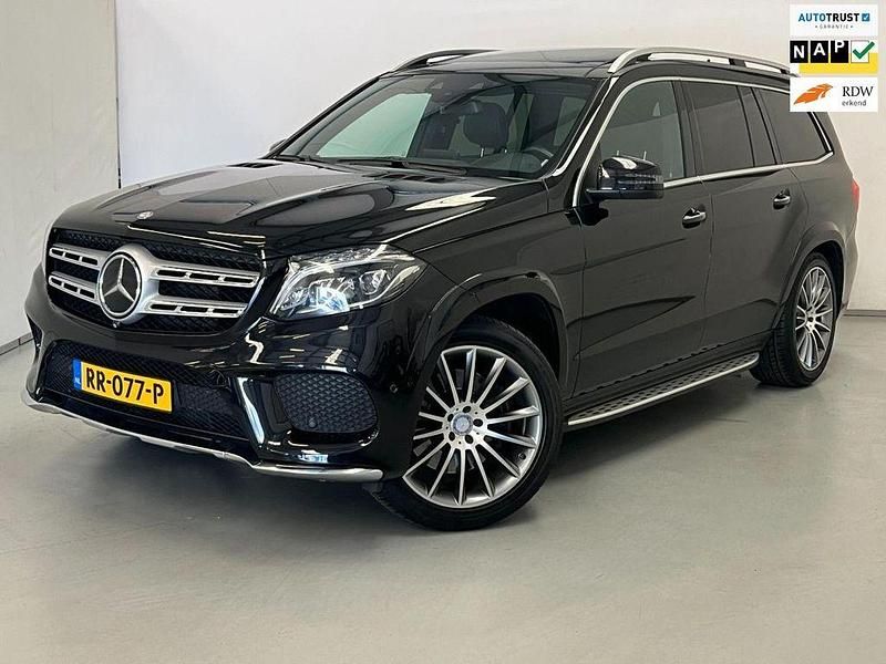 Schwarz Gebraucht 2015 Mercedes GLS500 AMG SUV | 39.750 € - Bild 1/4