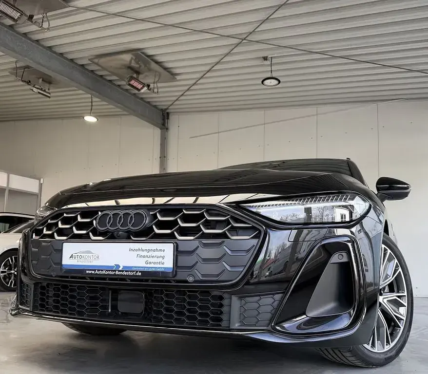 Gebraucht Audi A5 S-Line 204 PS (150 kW) 2025 Mythosschwarz Kombi