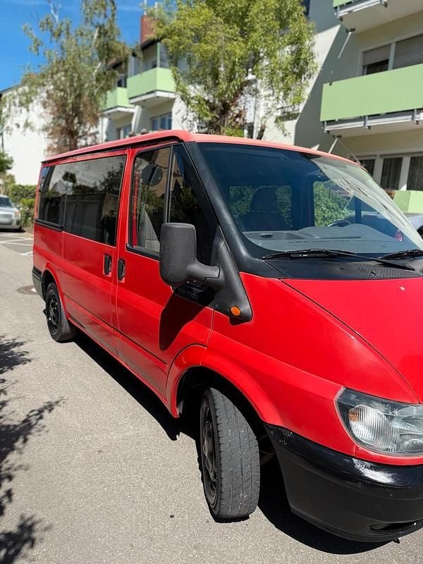 Usado Ford Transit 125 HP (91 kW) 2004 Vermelho Monovolume
