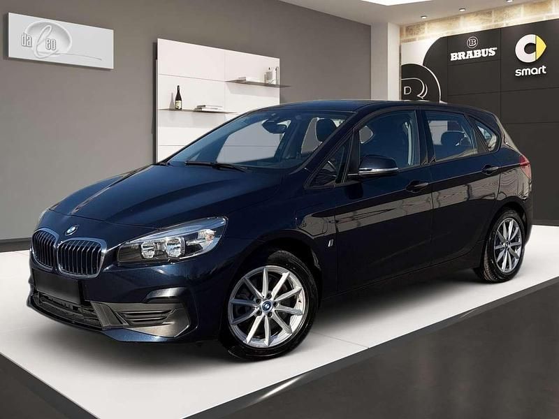 Gebraucht BMW 225 Advantage 136 PS (100 kW) 2018 Imperialblau brillanteffek Van / Kleinbus