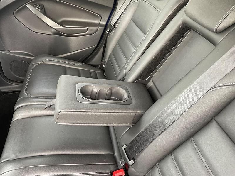 Gebraucht Ford Kuga Business Edition 150 PS (110 kW) 2016 Blau SUV