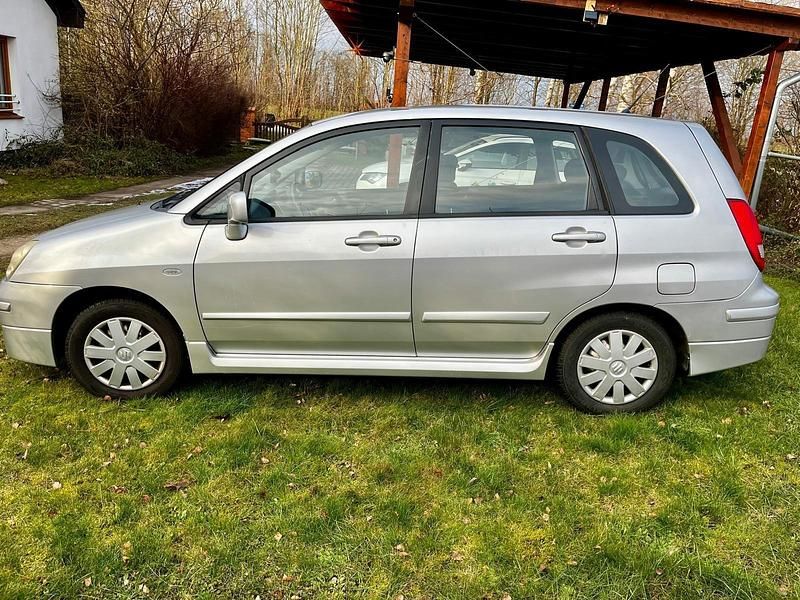 Silber Gebraucht 2004 Suzuki Liana Kombi | 280 € (Superpreis) - Bild 1/4