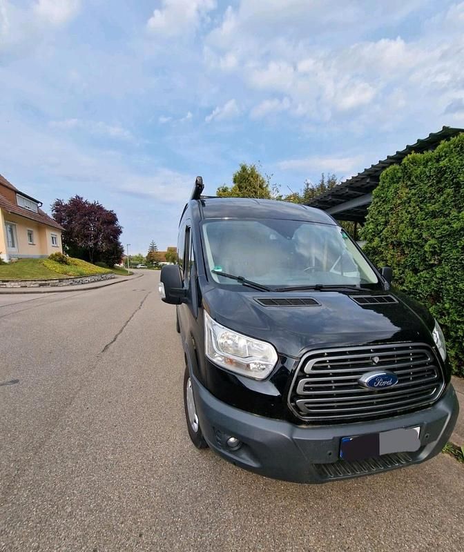 Gebraucht Ford Transit 170 PS (125 kW) 2018 Schwarz Van / Kleinbus