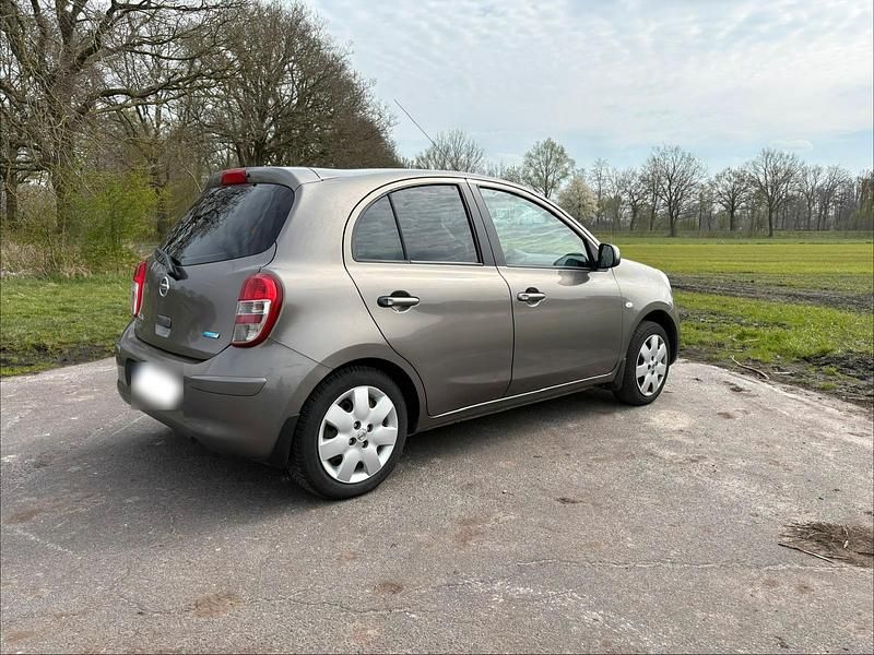 Gebraucht Nissan Micra 80 PS (58 kW) 2013 Grau Kleinwagen