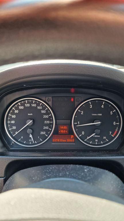 Gebraucht BMW X1 150 PS (110 kW) 2011 Silber SUV