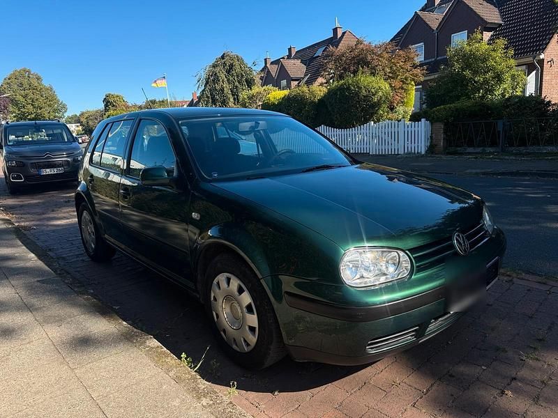 Grün Gebraucht 1999 VW Golf IV Limousine | 2.800 € (Etwas zu teuer) - Bild 1/4